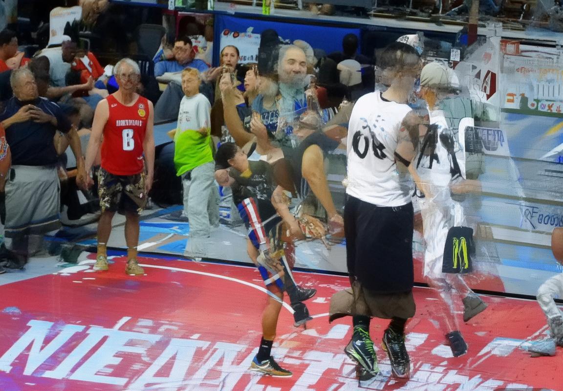 12月12日NBA焦点战：马刺VS太阳巅峰对决精彩回顾